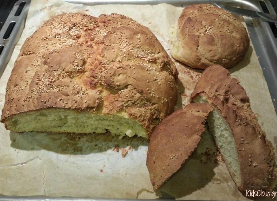 Ζυμωτό ψωμί 2