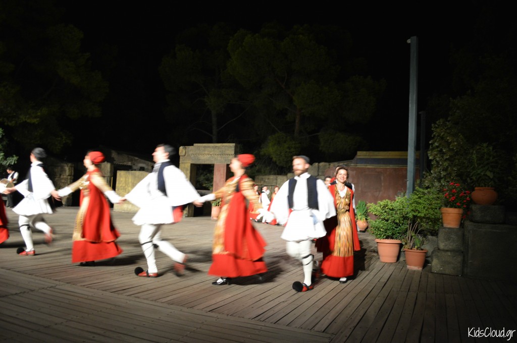 Θέατρο Ελληνικών Χορών "Δόρα Στράτου"